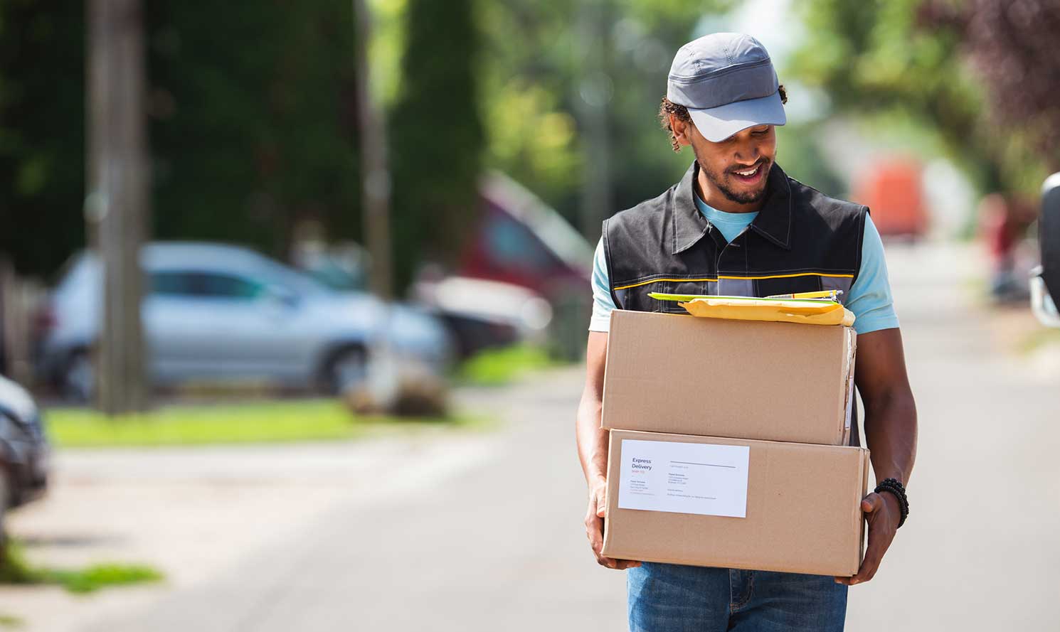 Essential Features of Courier Management Software